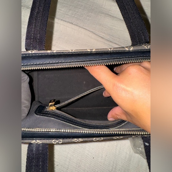 RARE - Louis Vuitton Mini Lin Josephine PM - Picture 3 of 16